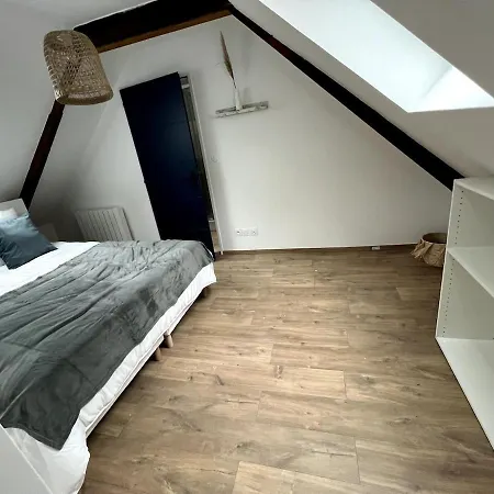 Appartement Sous Les Toits - Familial 5p, Centre-ville *