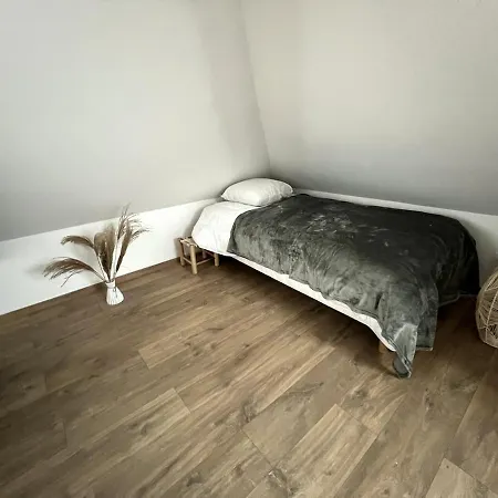 Sous Les Toits - Familial 5p, Centre-ville Appartement